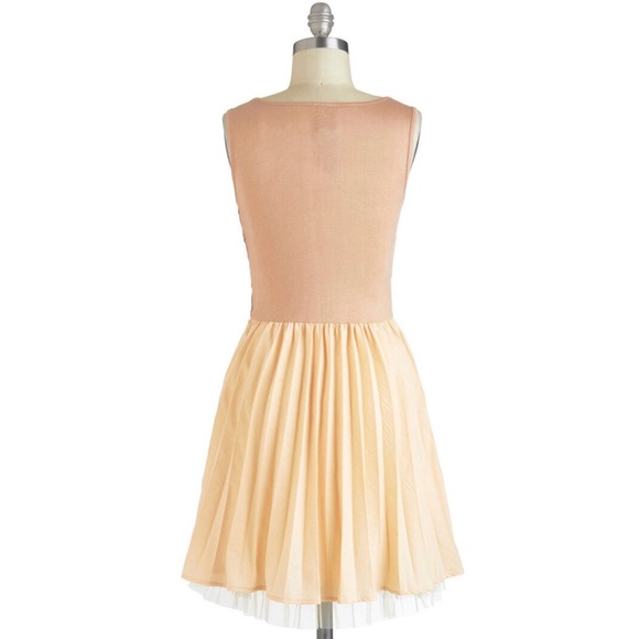 CUTE PARTY DRESS / SMALL - Picture 2 of 7